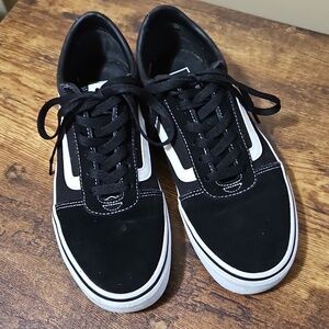 Vans Ward Low-top Black White Suede Canvas Sneakers W10